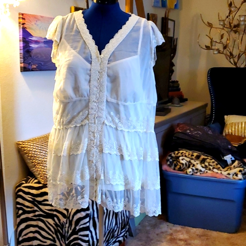 Extra 35% off Sale - Adiva Sheer Lace Top with Cami 3x